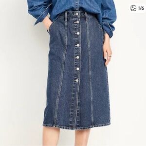 NWT Old Navy Dark Blue Button-Front Midi Skirt size 4